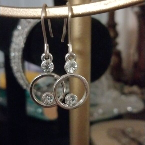 Earrings   - Picture 1 of 3